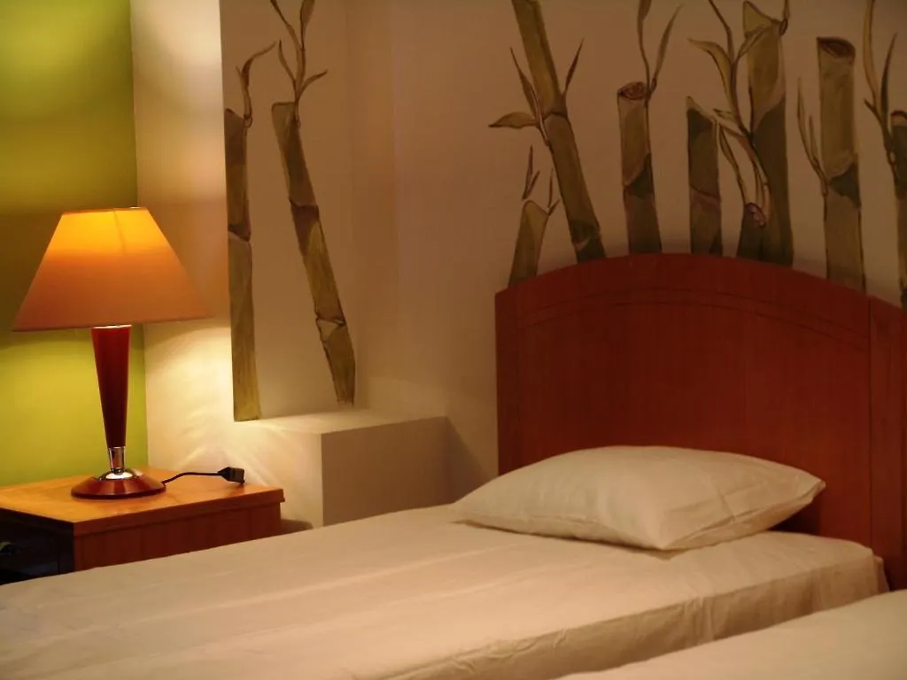 Hostel Green Energy Rooms Krakow Poland